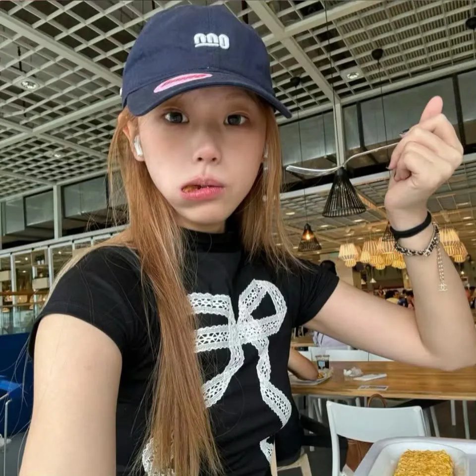 荡女狂徒封面